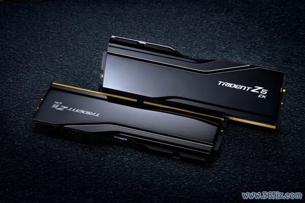 4-DIMM主板初次破裂！芝奇DDR5内存跑出9200MT/s：仅1.1V电压